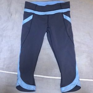 Lululemon Womens Cropped Leggings Size 8